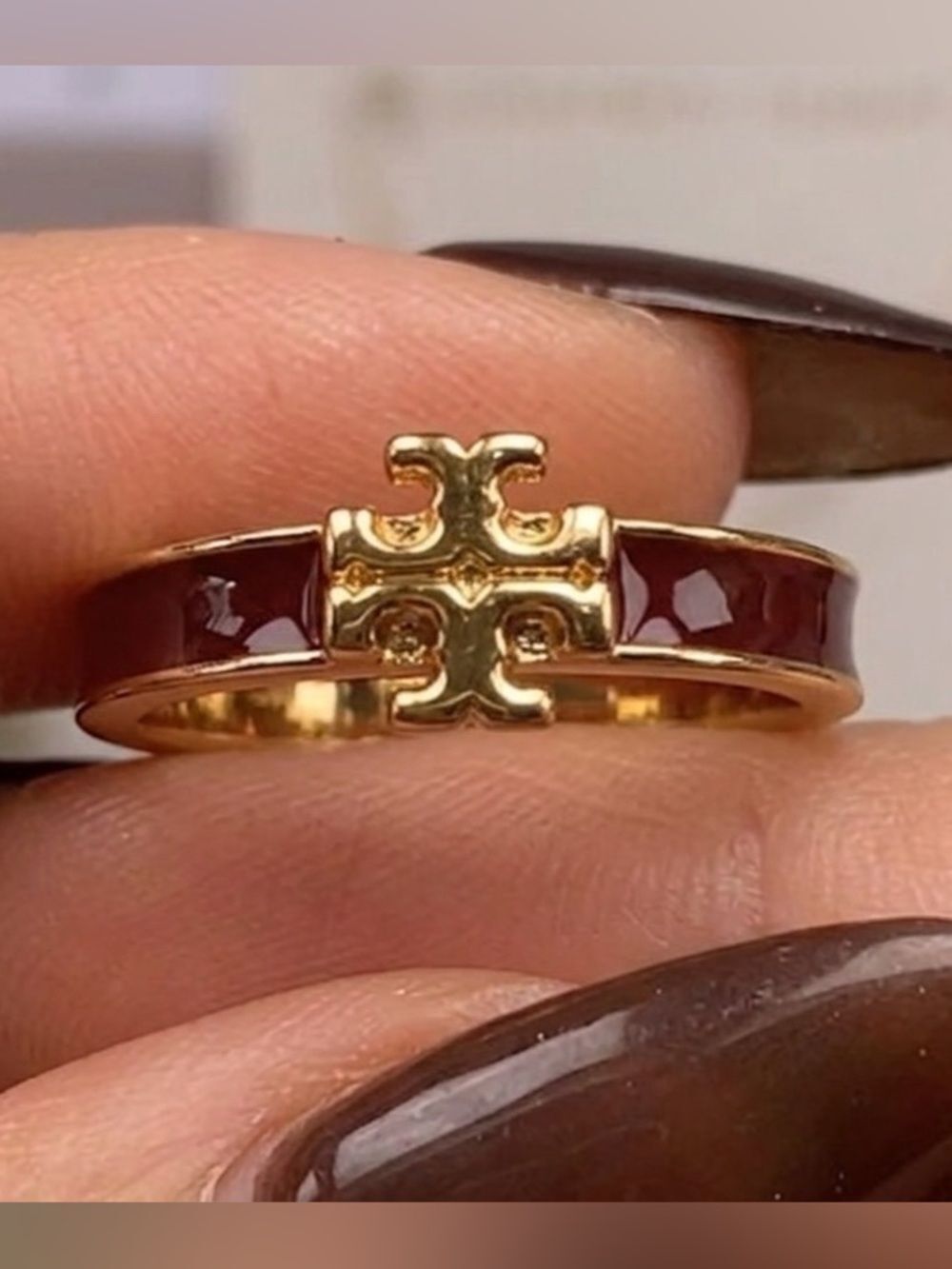 NWT Tory Burch Kira Enamel Ring Burgundy Wine Gold Stackable Band Size 8